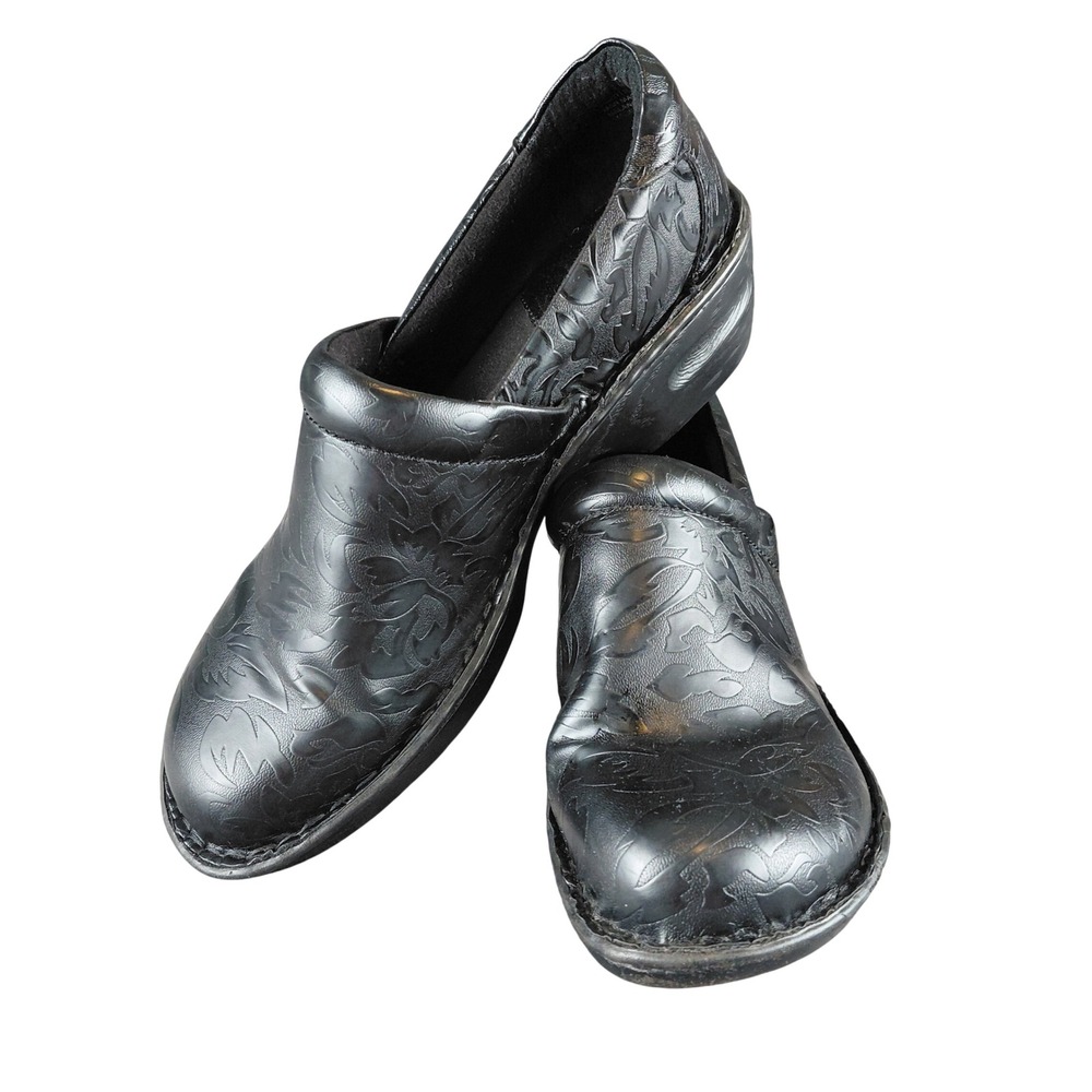 BOC Born Concept Black Floral Embossed Clogs Womens Comfort Slip‎ On Shoes Wedge